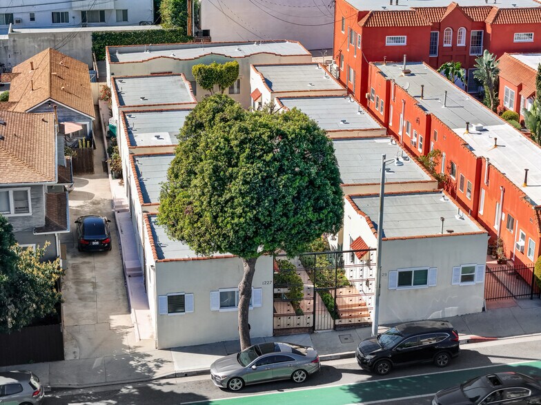 More Photos Of 1227 N Fairfax Ave, West Hollywood Apartments For Sale