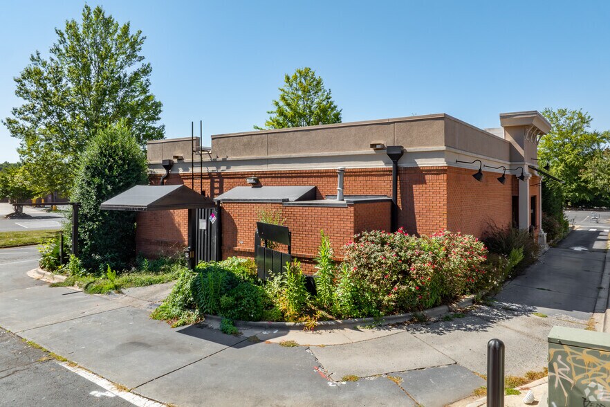 More Photos Of 1930 Sardis Rd N, Charlotte Fast Food For Sale