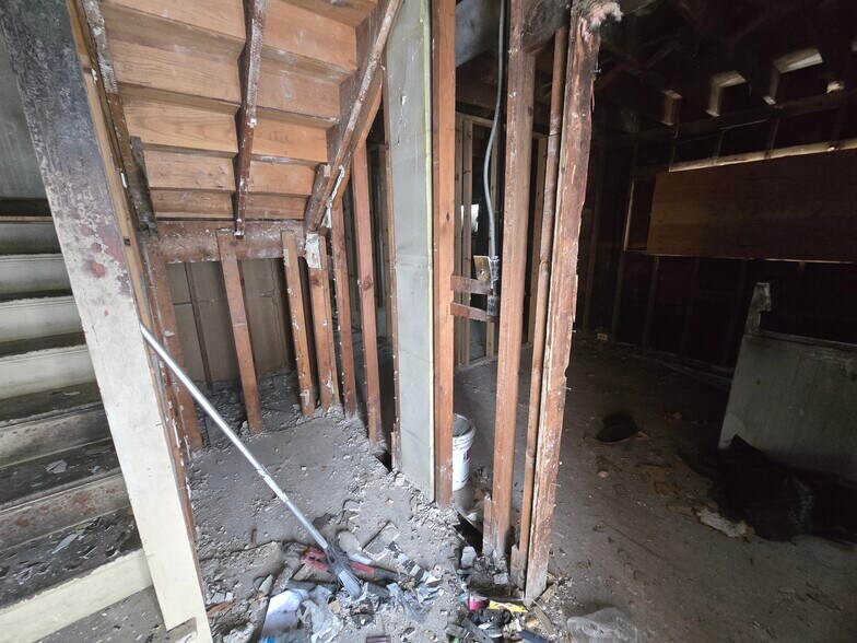 More Photos Of 3245 Penn Ave N, Minneapolis Apartments For Sale