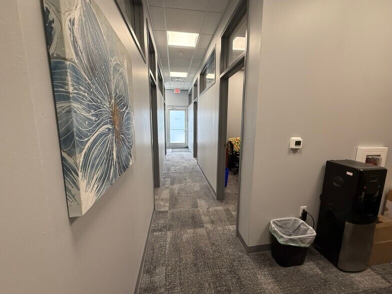 More Photos Of 2212 Murray Ave, Pittsburgh Office Residential For Lease