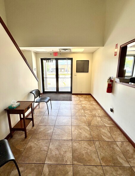 More Photos Of 1701 Conant St, Elkhart Manufacturing For Lease