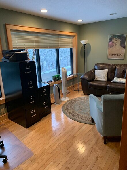 More Photos Of 4141 Old Sibley Memorial Hwy, Eagan Office For Sale