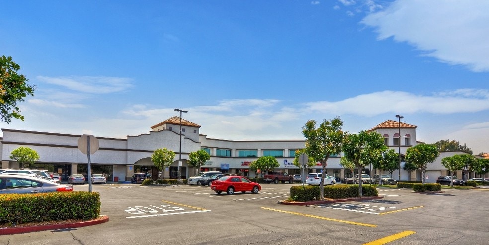 More Photos Of 11452-11570 Telegraph Rd, Santa Fe Springs General Retail For Lease