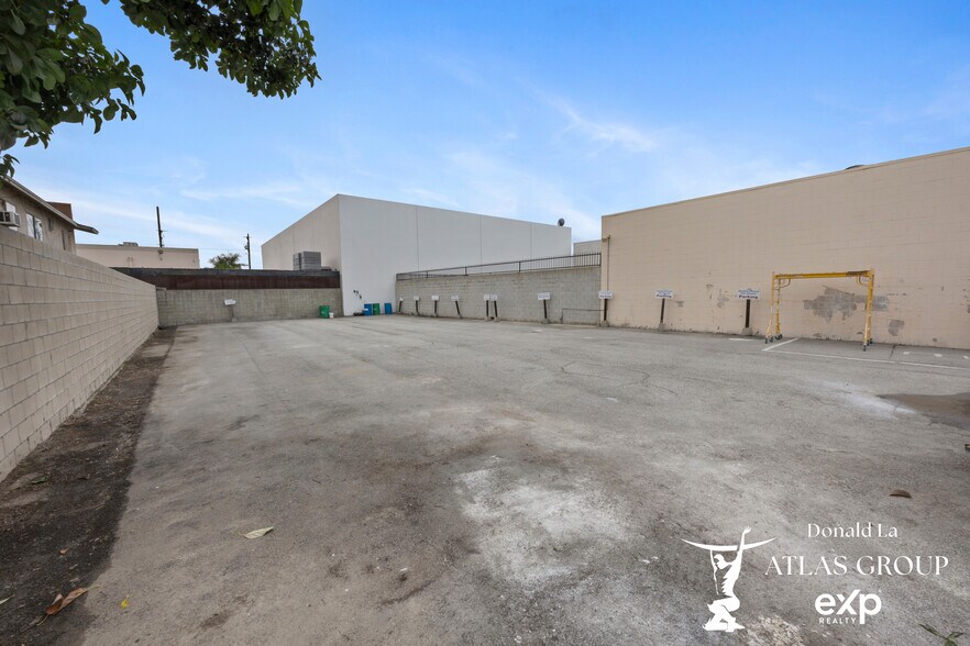 More Photos Of 2407 Lee Ave, South El Monte Flex For Sale