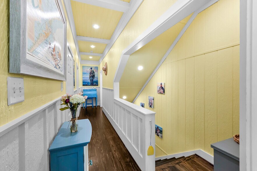 More Photos Of 2207 Nelson Avenue, Port Bolivar Healthcare For Sale