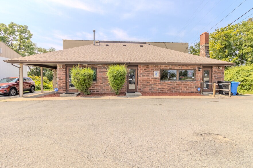 More Photos Of 14550 Route 30, North Huntingdon Auto Dealership For Sale