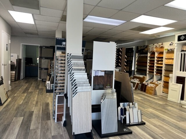 More Photos Of 9239-9249 Old Keene Mill Rd, Burke Medical For Sale