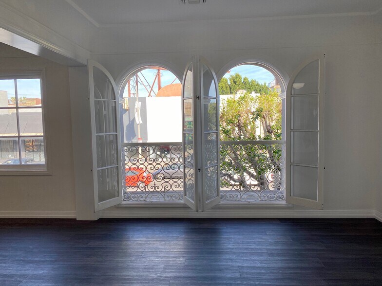 More Photos Of 617 S La Brea Ave, Los Angeles Storefront Retail Residential For Lease