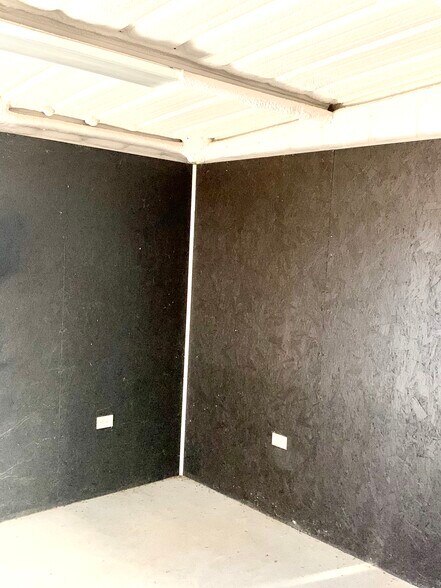 More Photos Of 401 US Highway 281, Wichita Falls Unknown For Lease