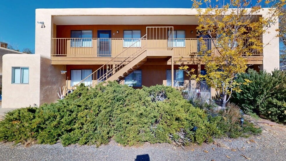 More Photos Of 12509 Manitoba Dr NE, Albuquerque Multifamily For Sale