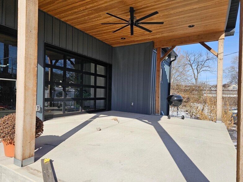 More Photos Of 5634 Morganford Rd, Saint Louis Office For Lease