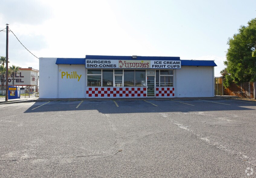 More Photos Of 3314 Surfside Blvd, Corpus Christi Restaurant For Sale