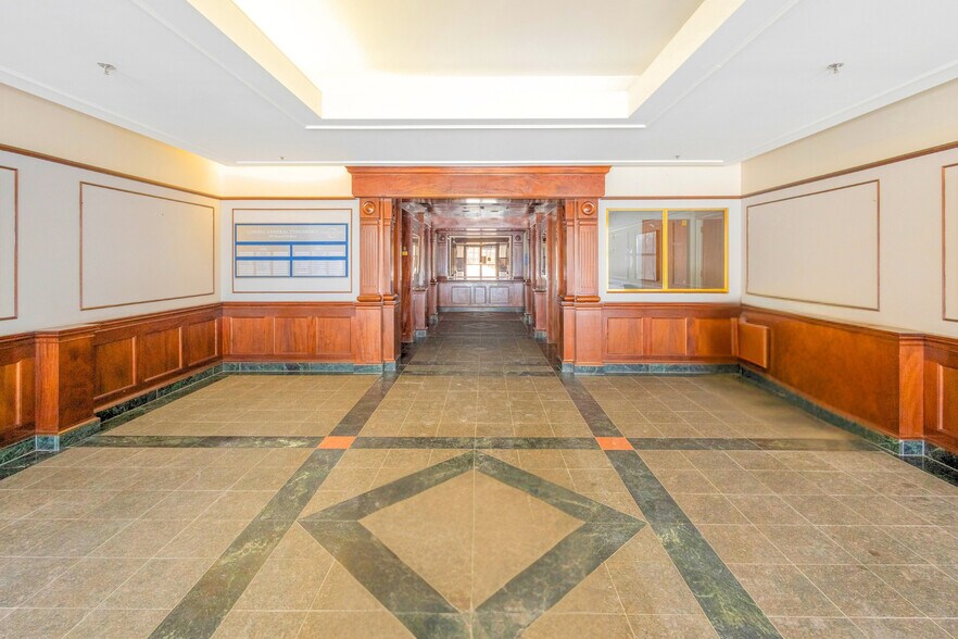 More Photos Of 100 Potash Hill Rd, Tyngsborough Office For Sale