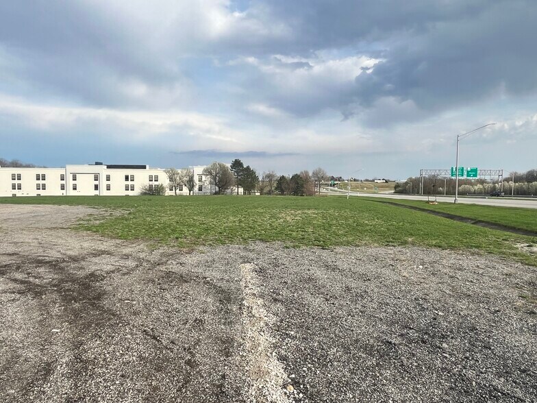 More Photos Of 2405 Morthland Dr, Valparaiso Land For Sale