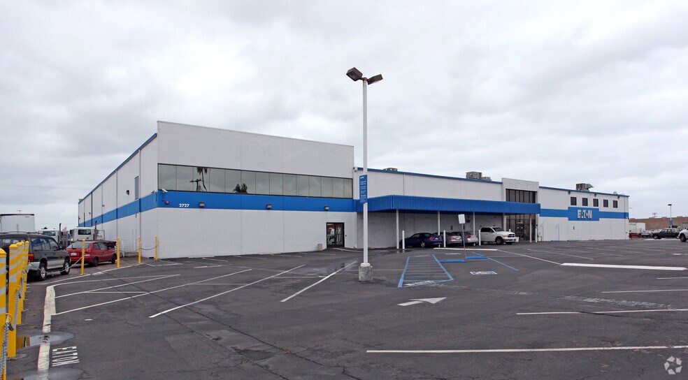 More Photos Of 2727 Kurtz St, San Diego Research And Development For Lease