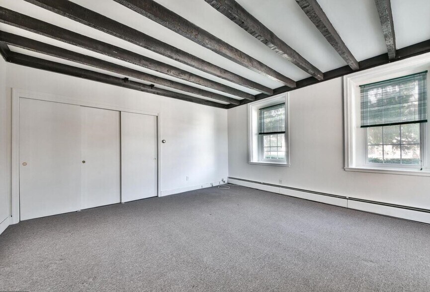 More Photos Of 808 Bethlehem Pike, Glenside Office For Sale