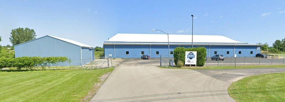 More Photos Of 4500 W Ridge Rd, Erie Warehouse For Sale