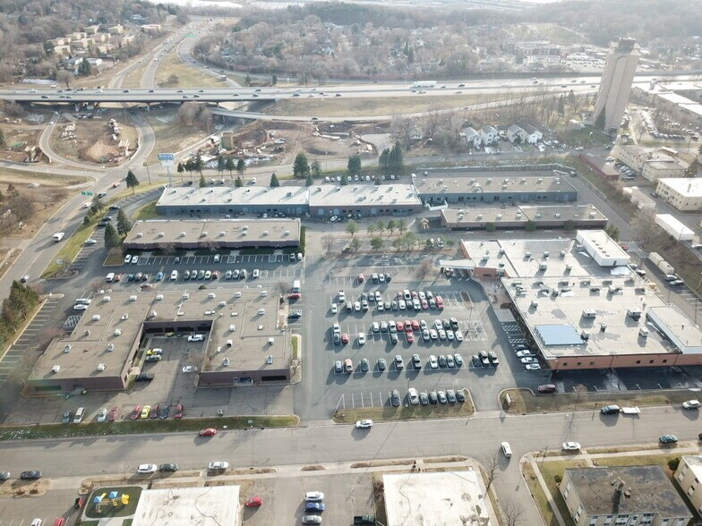 More Photos Of 425 Etna St, Saint Paul Light Manufacturing For Lease