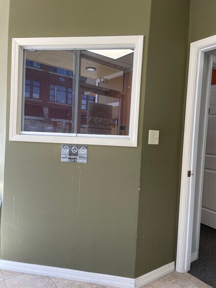 More Photos Of 120 S Main St, Elkhart Office For Lease