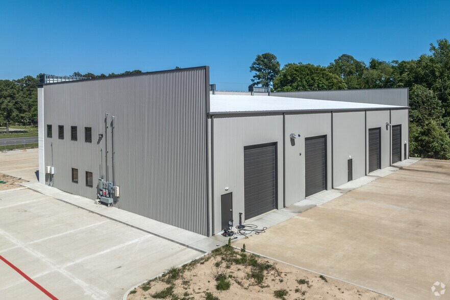 More Photos Of 9711 FM 2920 Rd, Tomball Unknown For Lease