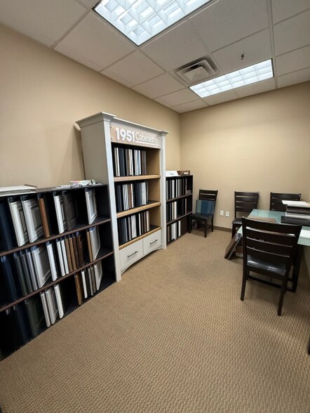 More Photos Of 1324 N Farrell Ct, Gilbert Warehouse For Sale