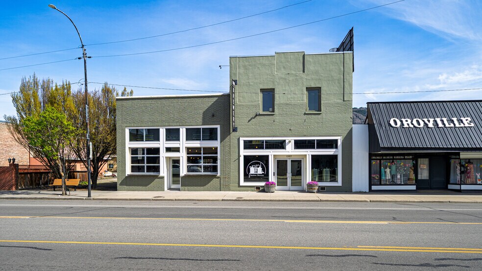 More Photos Of 1307 Main St, Oroville Bar For Sale