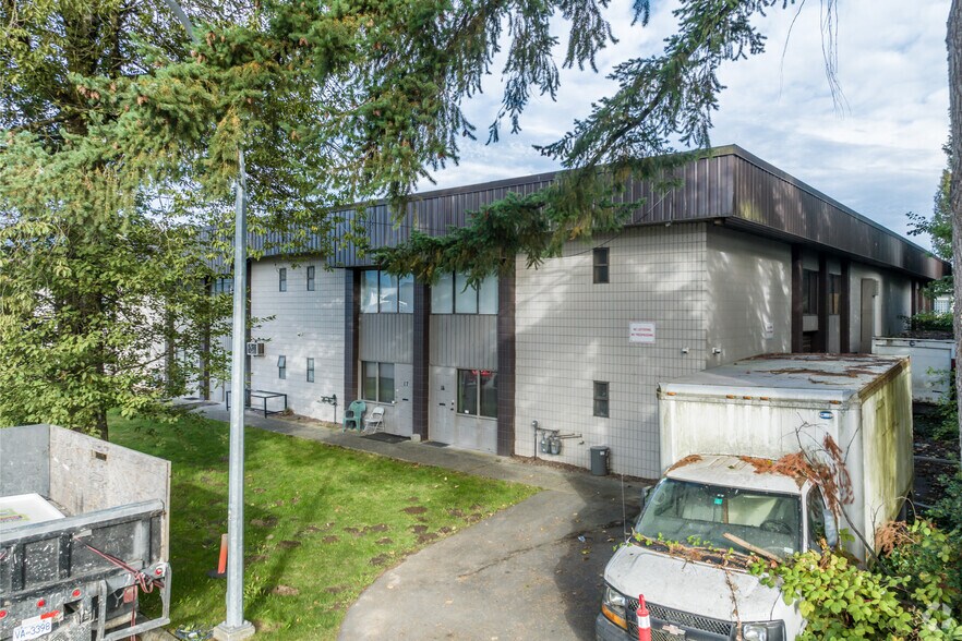 More Photos Of 1780 Mclean Ave, Port Coquitlam Warehouse For Lease