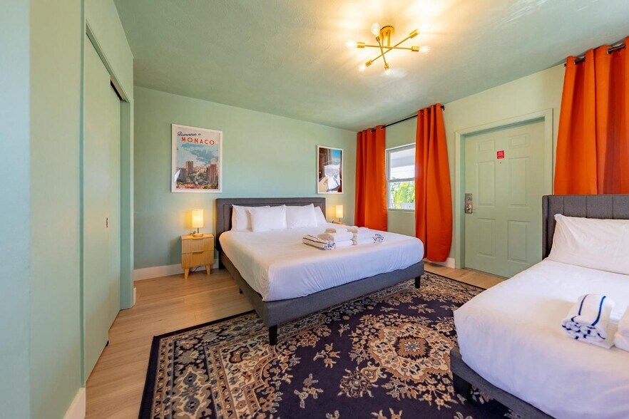 More Photos Of 333 Hamden Dr, Clearwater Beach Hotel For Sale