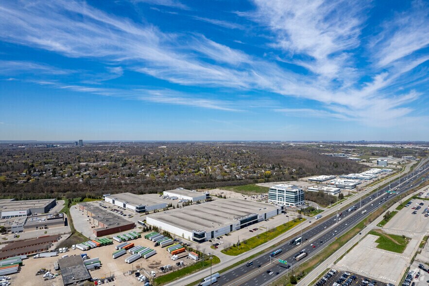 More Photos Of 1303 N Service Rd E, Oakville Warehouse For Lease