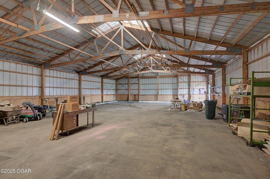 More Photos Of 1373 W Fairview Ave, Carthage Warehouse For Sale