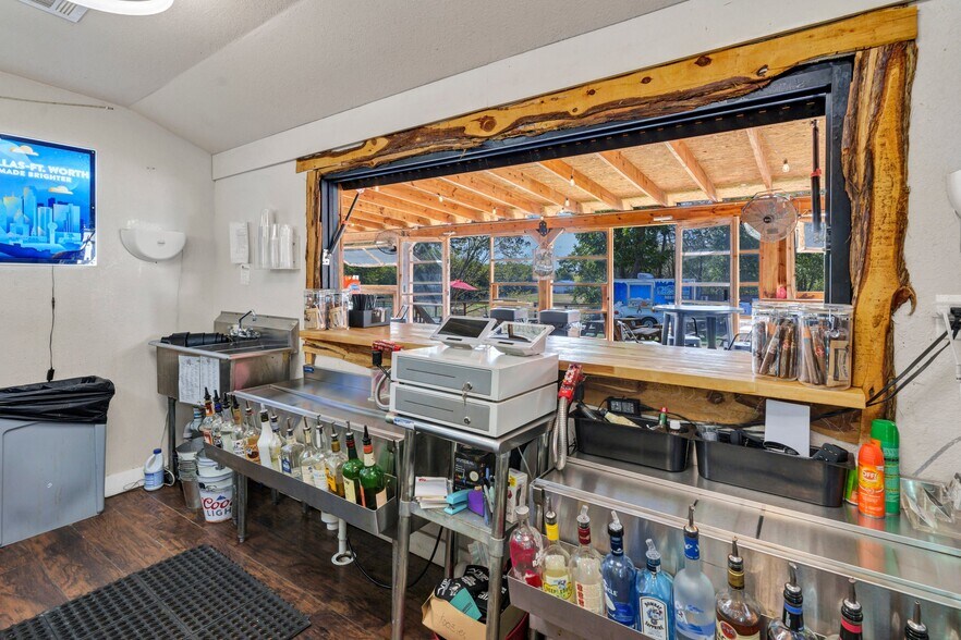 More Photos Of 209 N Highway 171, Godley Restaurant For Sale