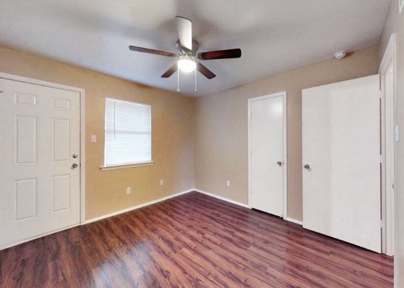 More Photos Of 100 N Randolph Dr, Dallas Apartments For Sale