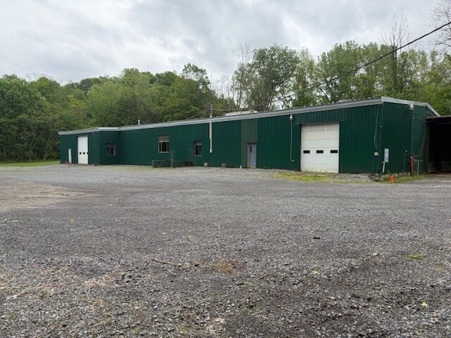 More Photos Of 2514 Foundry Pl, Clayville Industrial For Sale