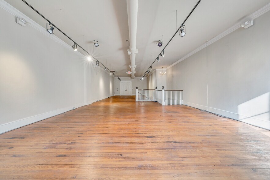 More Photos Of 12 Campbell Ave SE, Roanoke Storefront Retail Office For Sale