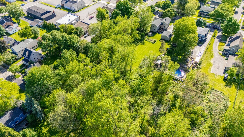 More Photos Of 166 N Main St, Fairport Apartments For Sale