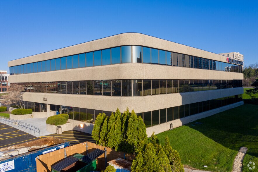 More Photos Of 2707 Butterfield Rd, Oak Brook Unknown For Lease