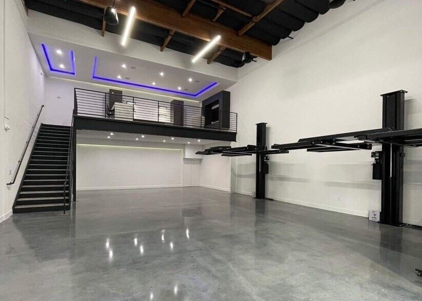 More Photos Of 2919 Commerce Dr., Derby Self Storage For Sale