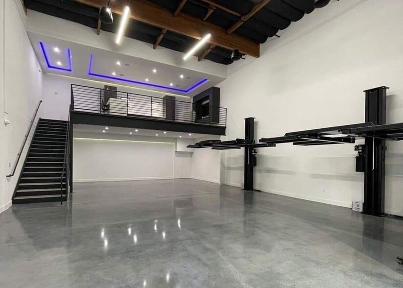 More Photos Of 2919 Commerce Dr., Derby Self Storage For Sale