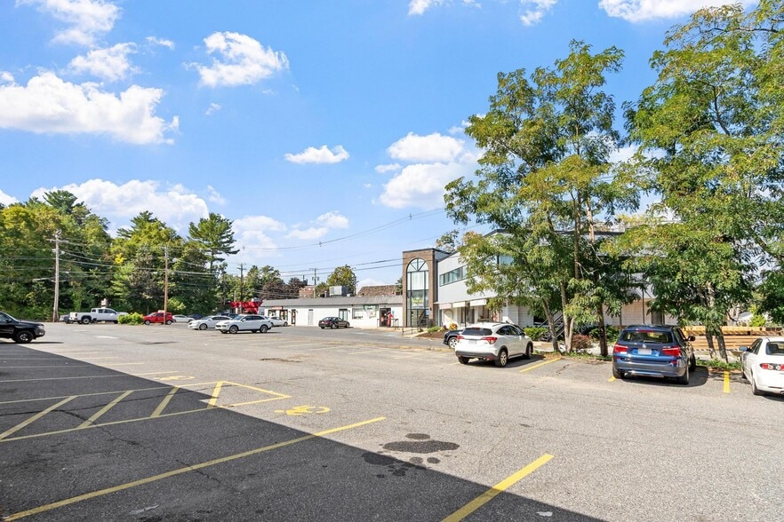More Photos Of 861 Edgell Rd, Framingham Storefront For Sale