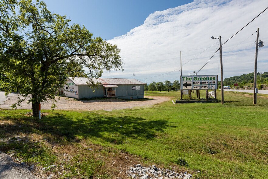 More Photos Of 48 Little Missouri Rd, Jane Restaurant For Sale