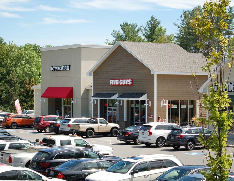 More Photos Of 574 Alfred St, Biddeford Unknown For Lease
