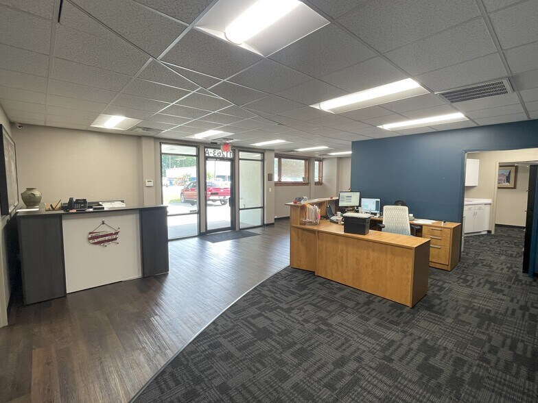 More Photos Of 11263 Air Park Rd, Ashland Research And Development For Lease