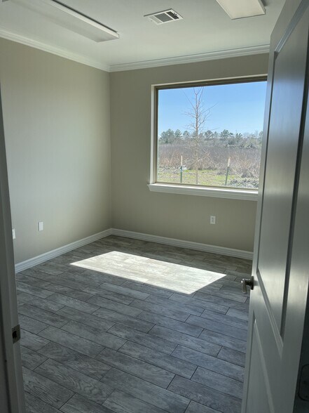 More Photos Of 2743 Smith Ranch Rd, Pearland Medical For Lease