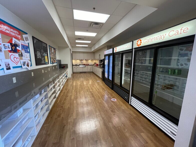 More Photos Of 9390 Gateway Dr, Reno Unknown For Lease