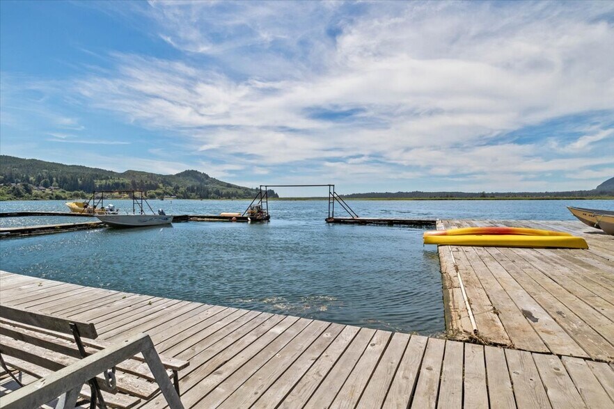 More Photos Of 278 Marine Dr, Wheeler Marina For Sale
