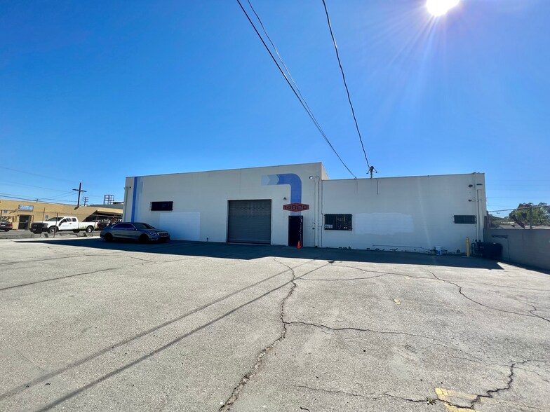 More Photos Of 14620 Novice St, Panorama City Warehouse For Sale