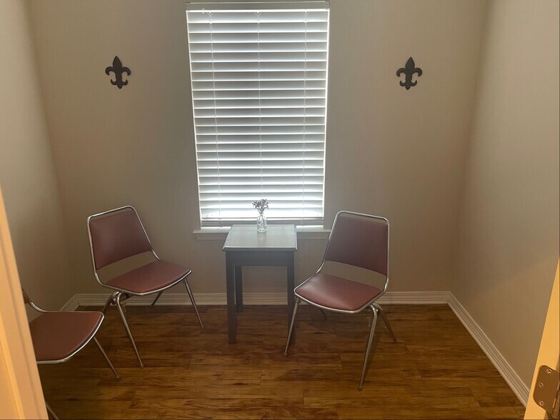 More Photos Of 21238 Highway 49, Saucier Office For Lease