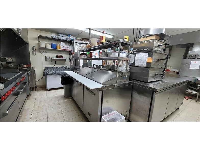 More Photos Of 6501 School St N, Finlayson Restaurant For Sale