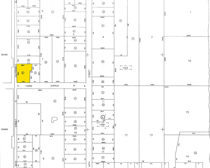 More Photos Of 12295 Automobile Blvd, Clearwater Warehouse For Lease