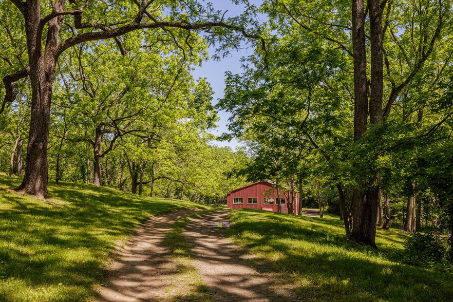 More Photos Of 4317 State Route 23, Hudson Hospitality For Sale